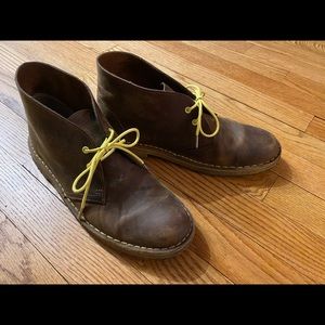 Clark’s Desert Boot Women’s Size 9 🌵